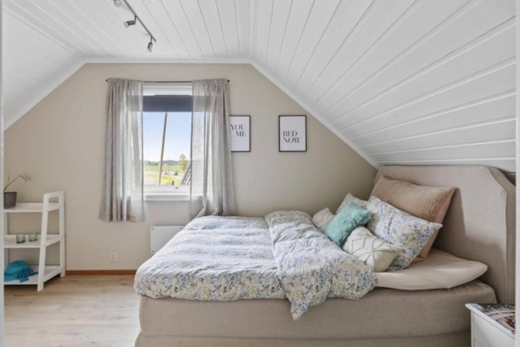 Hyggelig Enebolig Pa Notteroy, Rett Ved Golfbane Villa Exterior photo