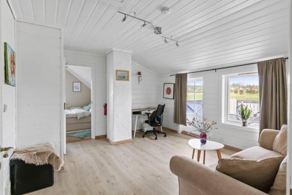 Hyggelig Enebolig Pa Notteroy, Rett Ved Golfbane Villa Exterior photo